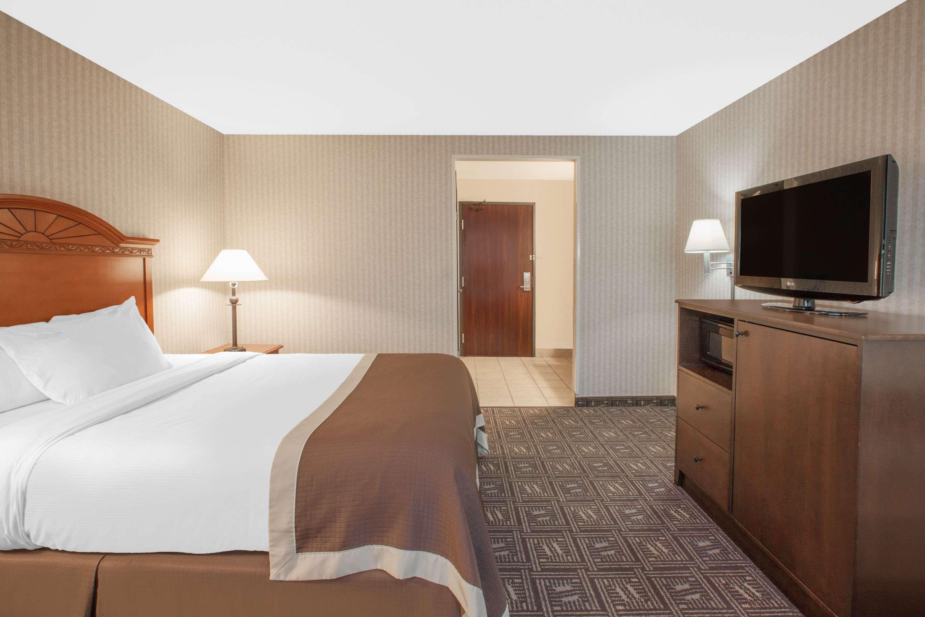 Baymont By Wyndham Jackson Hotel Buitenkant foto